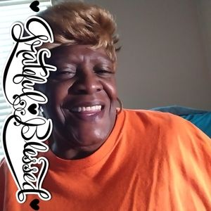 Meet your Posher, Beverly